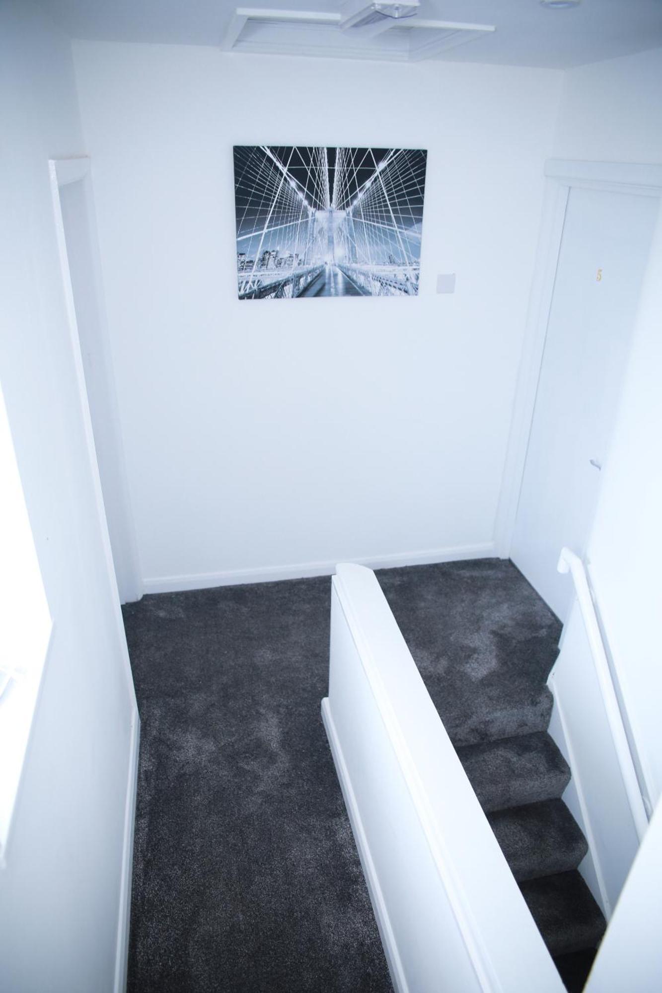 לונדון South Harrow Apartment מראה חיצוני תמונה