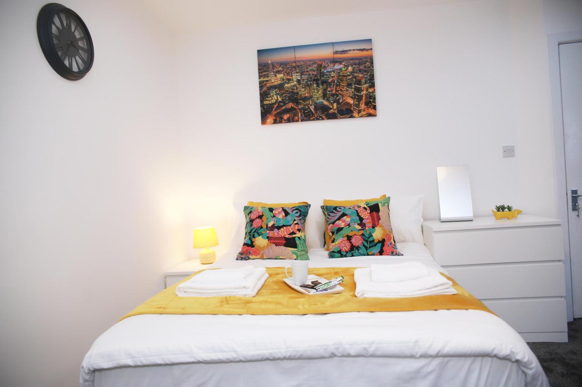 לונדון South Harrow Apartment מראה חיצוני תמונה